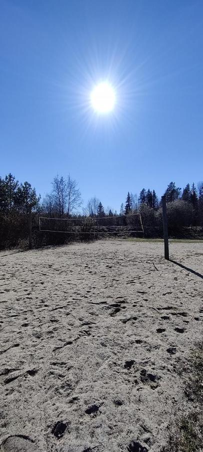 Hannunluhdan Lomamoekit Karijoki Exterior photo